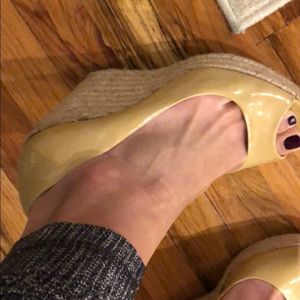 Tall Vince Camuto nude patent leather wedges 8.5